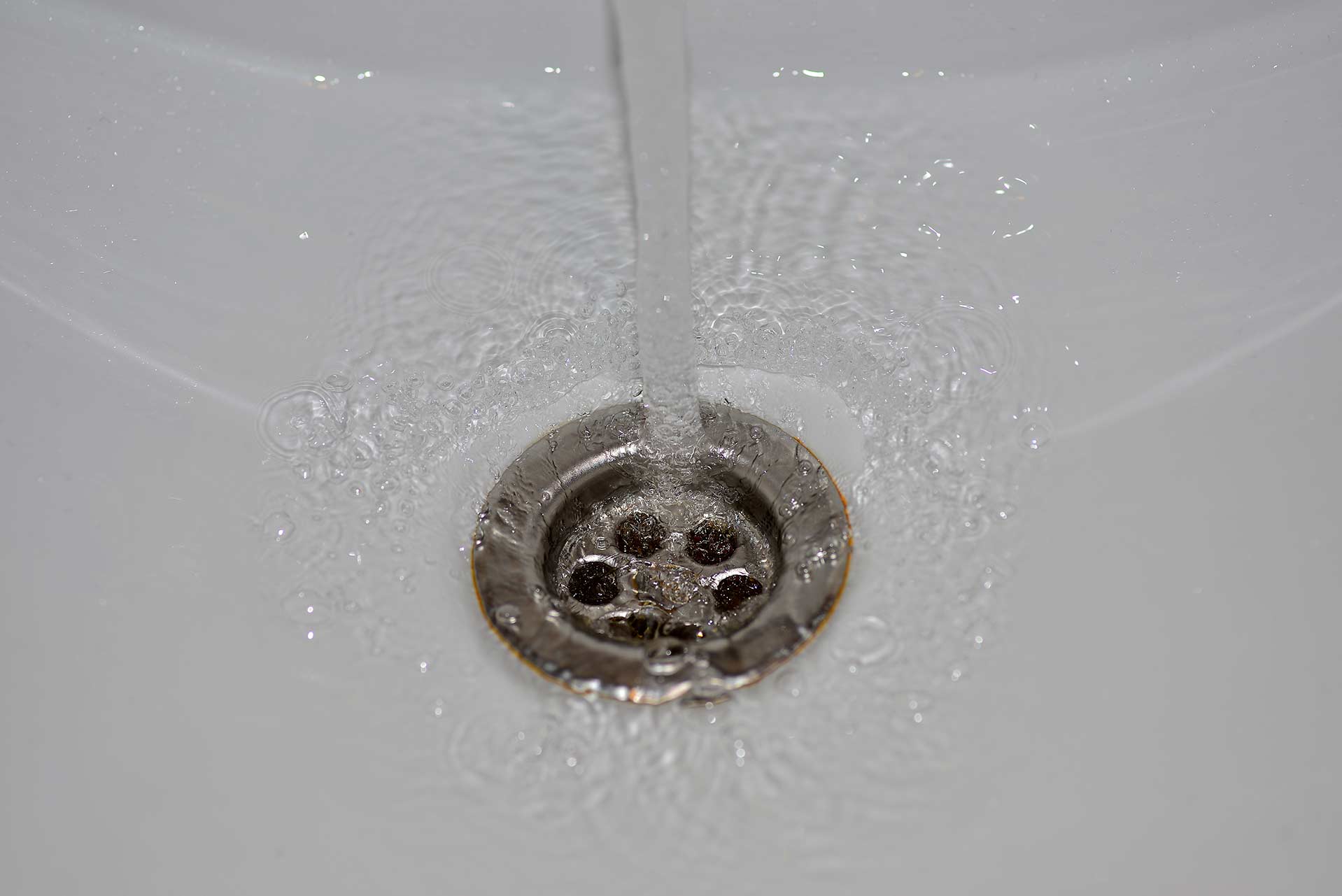 A2B Drains provides services to unblock blocked sinks and drains for properties in Bedworth.